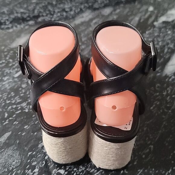 BRAND NEW BERNESS EBBA CRISS-CROSS  BLOCK HEEL OPEN TOE  SANDAL G1 - Picture 13 of 16